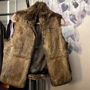 Ellen Tracy Vintage 100% Rabbit Fur Vest
